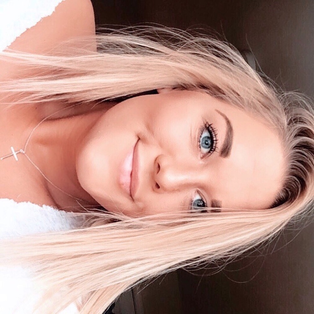 Meet your Posher, Hannah